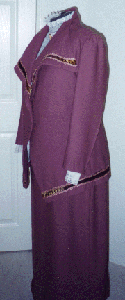 1911 Lady's suit - side view